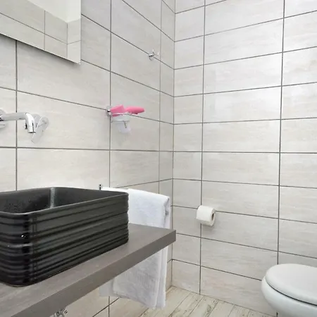 B&bcentral Station Neapol