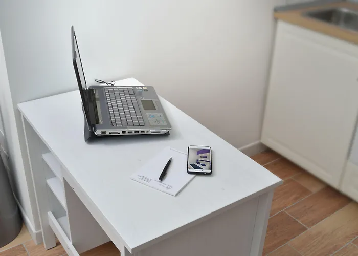 לינה וארוחת בוקר B&bcentral Station נאפולי