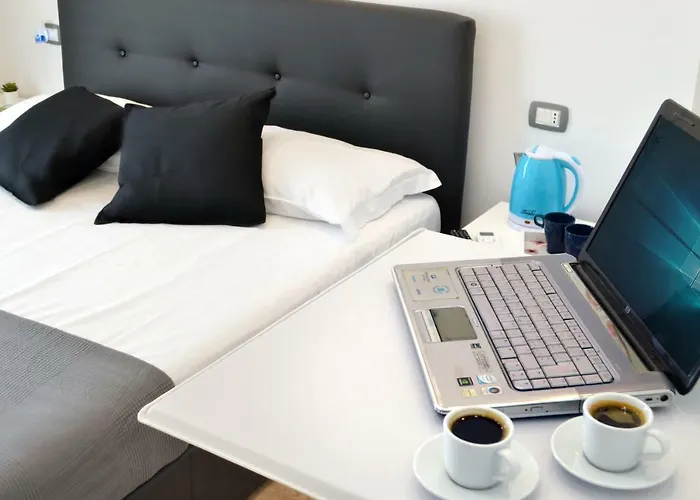 B&bcentral Station נאפולי