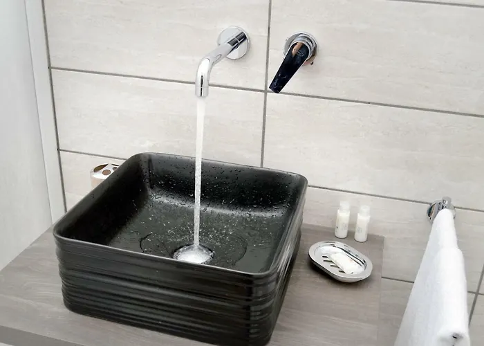 B&bcentral Station לינה וארוחת בוקר