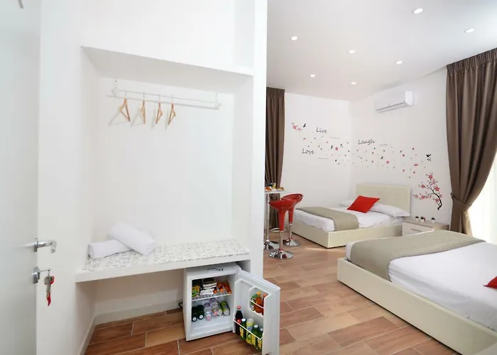 לינה וארוחת בוקר B&bcentral Station נאפולי