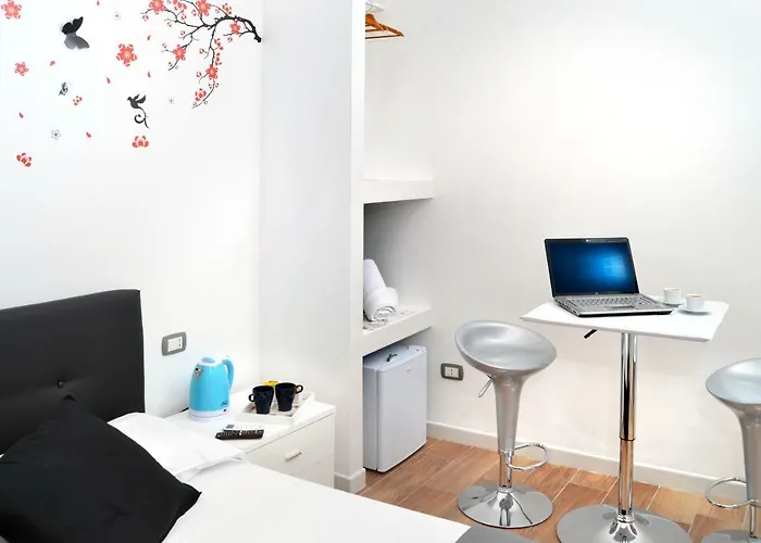 לינה וארוחת בוקר B&bcentral Station נאפולי