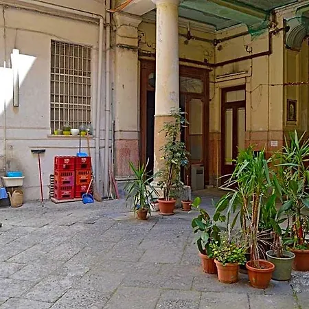 Bed & Breakfast B&bcentral Station 2*